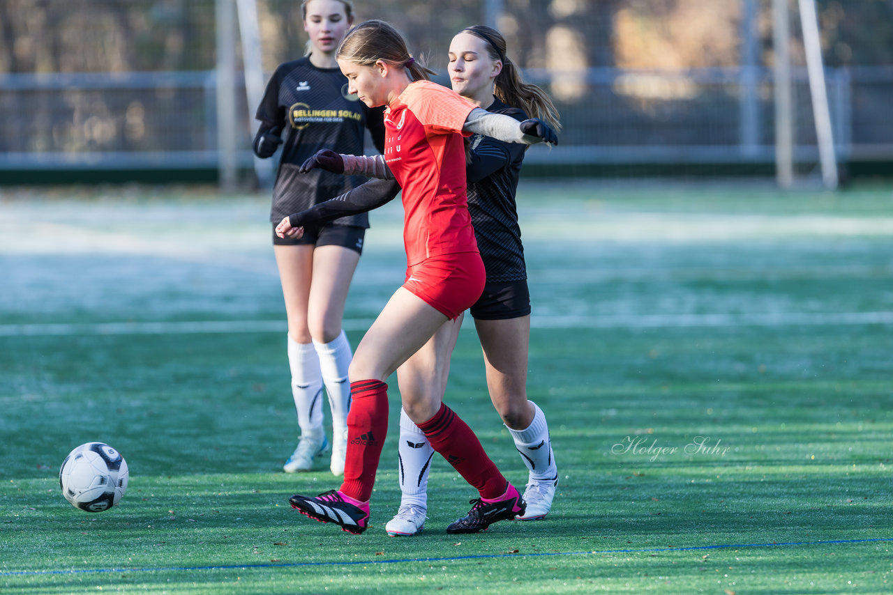 Bild 371 - wBJ VfL Pinneberg2 - Eimsbuttler TV 3 : Ergebnis: 5:0